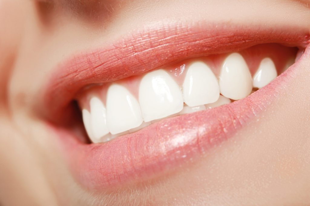 Cosmetic Dentist in Reno for Veneers and Gum Contouring